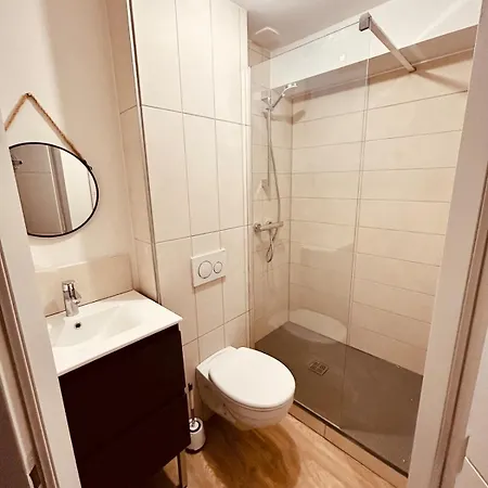 Chez Soi - Entier - Choix 1 A 4 Avec Sdb Privatives - Emplacement #1 Apartment *
